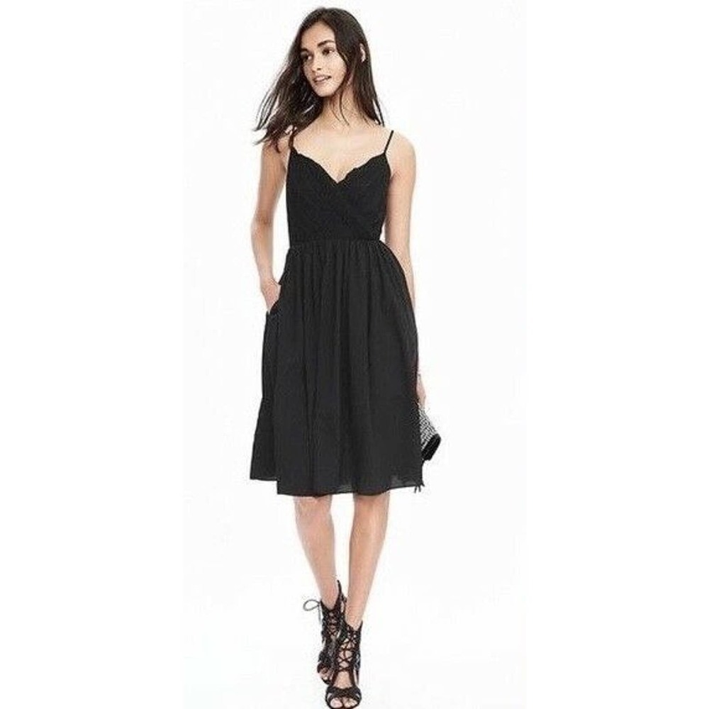 NWT Banana Republic Fit & Flare Dress Black Size 4P